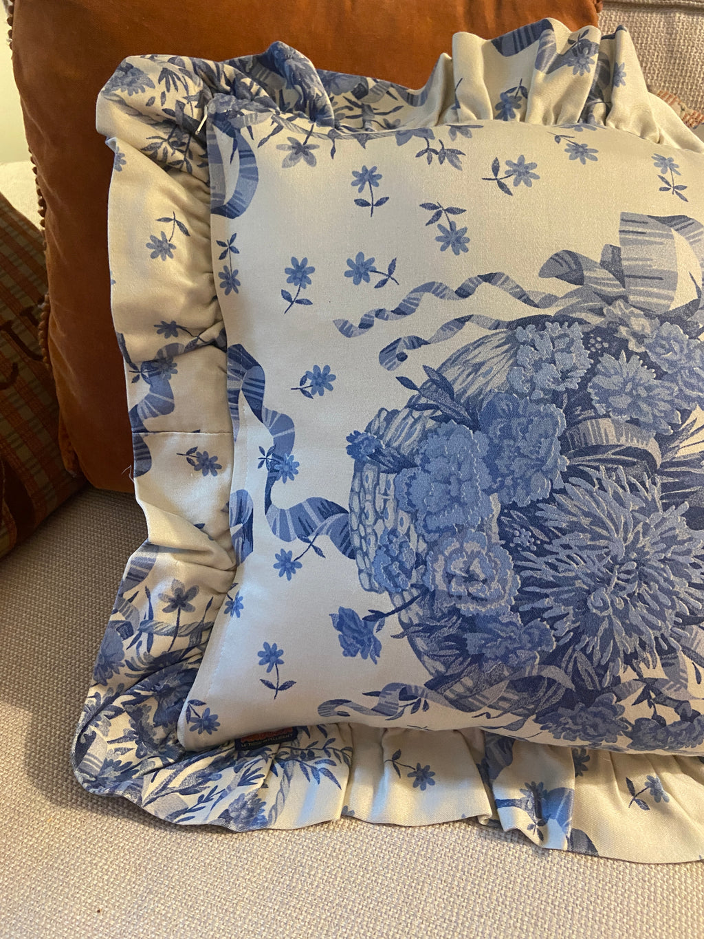 Housse de coussin vintage – 45 x 45 cm – motif floral bleu et blanc