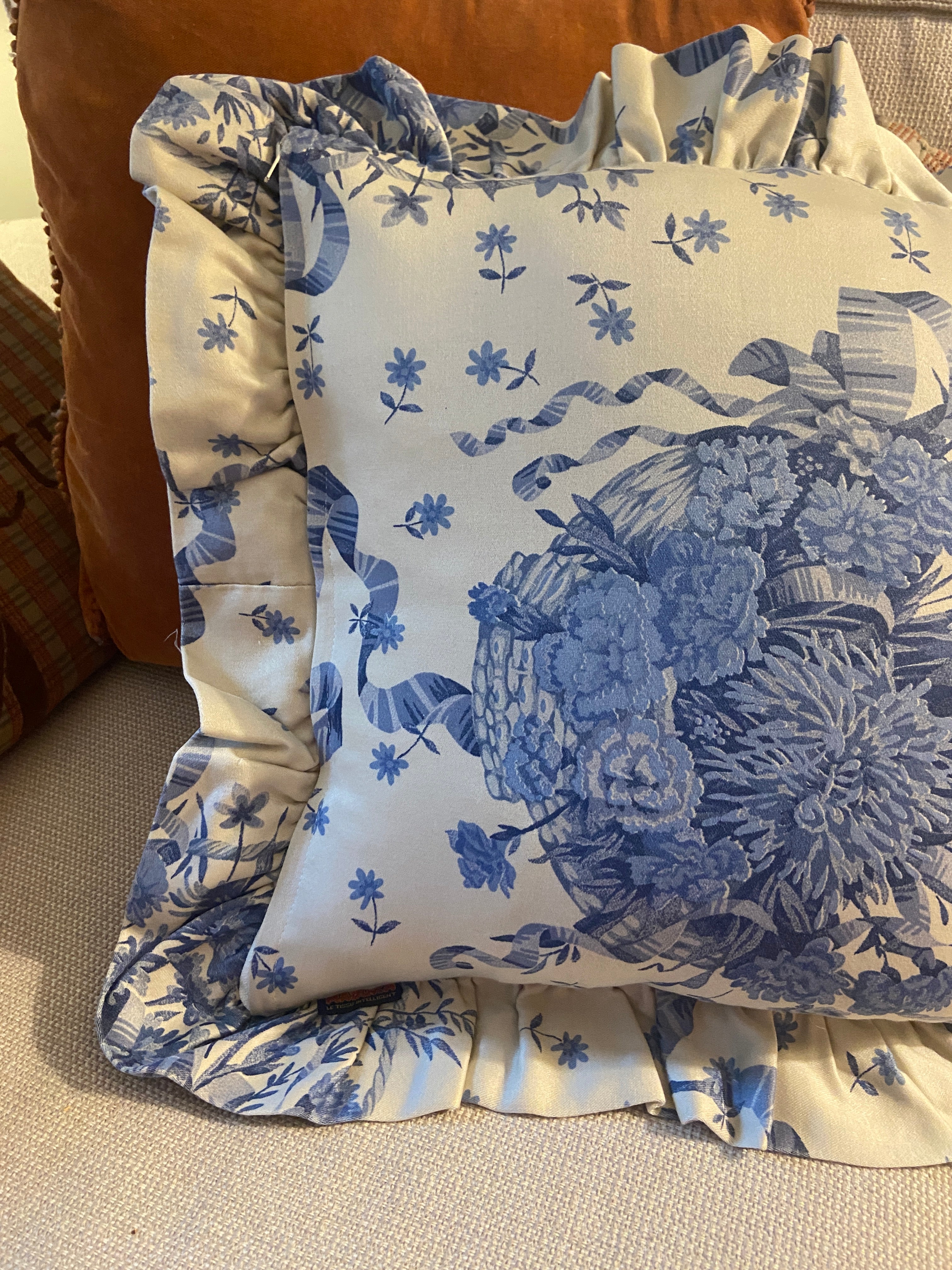 Housse de coussin vintage – 45 x 45 cm – motif floral bleu et blanc