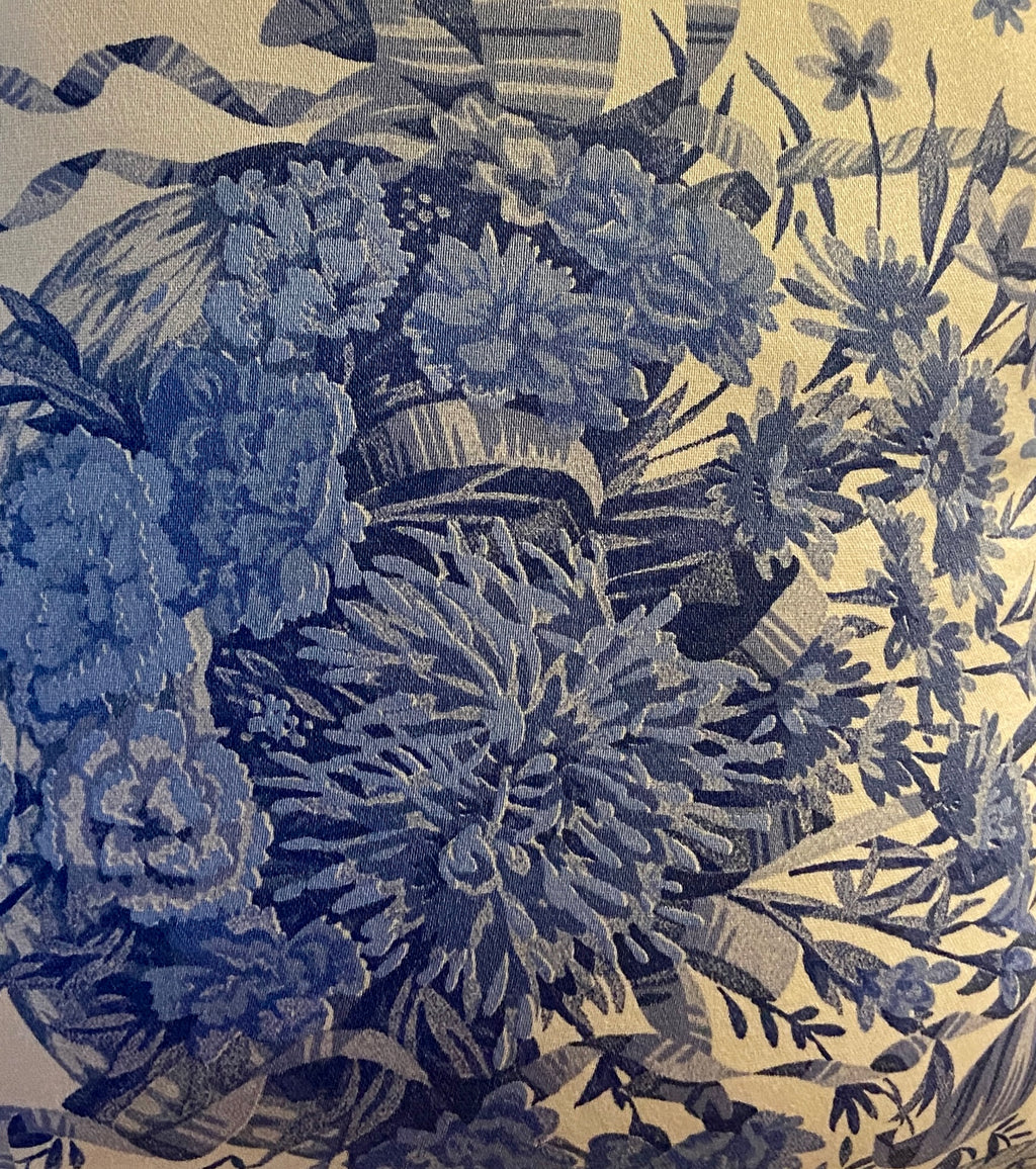 Housse de coussin vintage – 45 x 45 cm – motif floral bleu et blanc