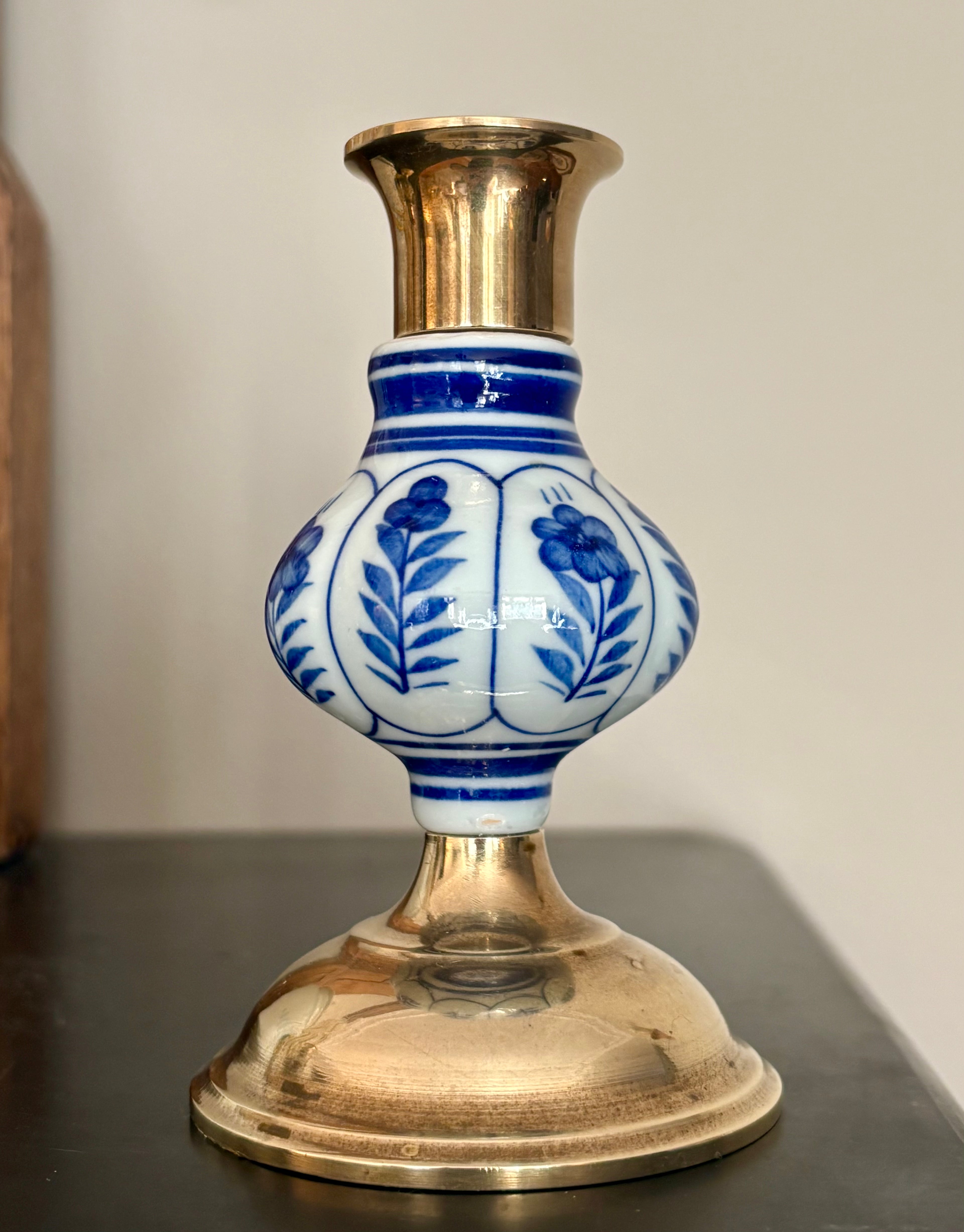 Bougeoir laiton et porcelaine peint