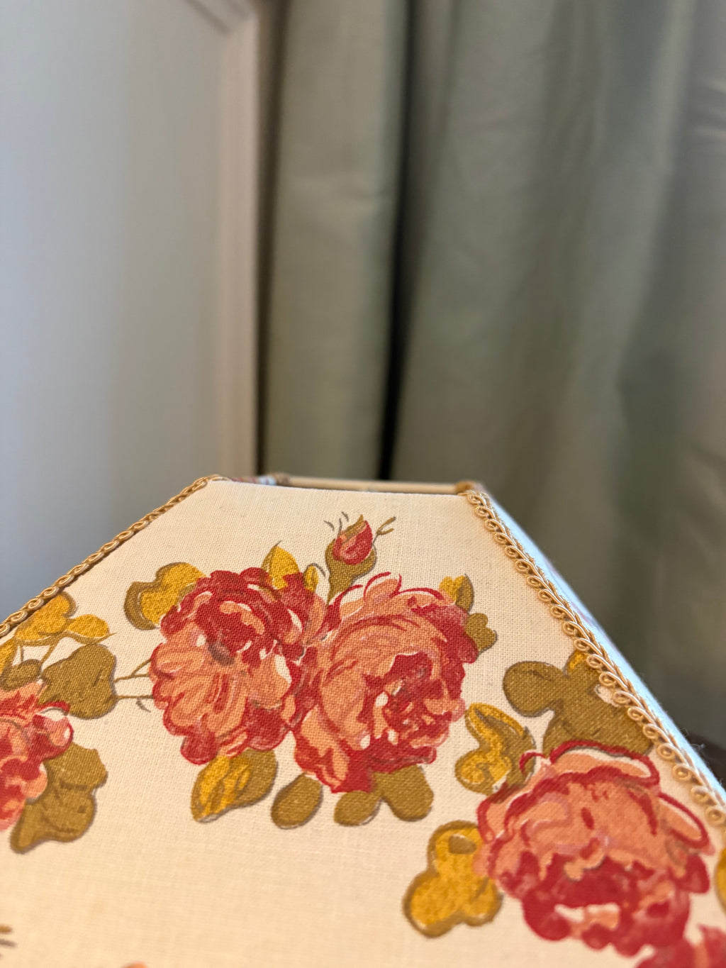 Abat-jour pince fleuri