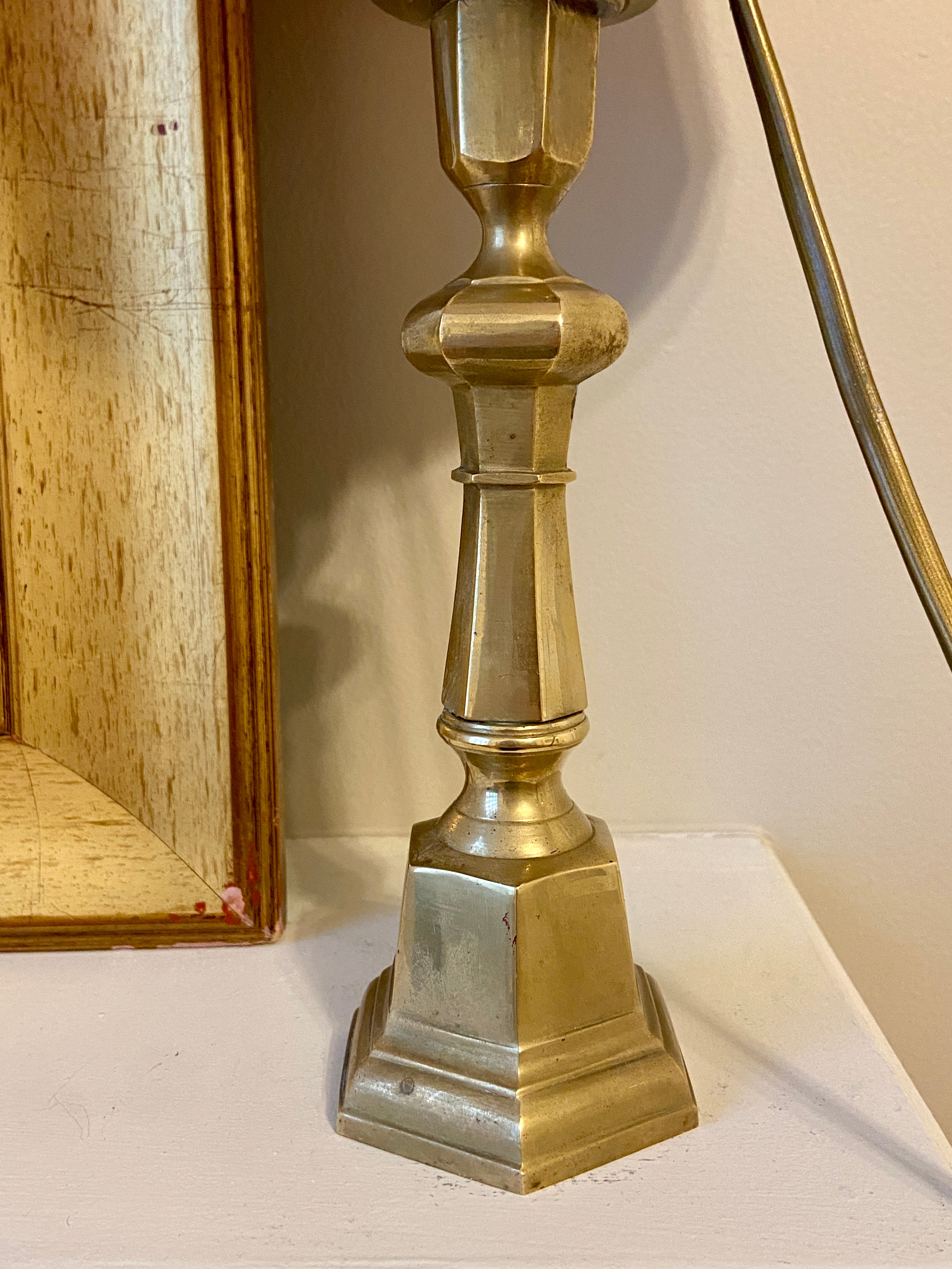 Ancien bougeoir électrifié – abat-jour Marie Demeures