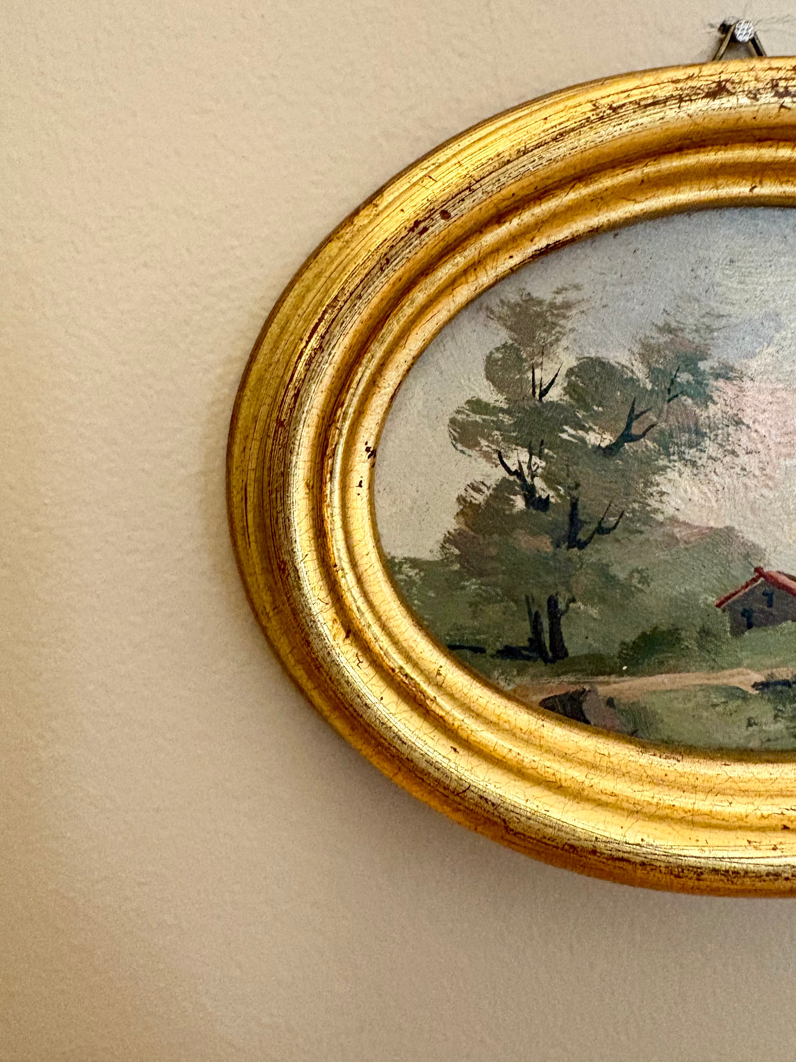 Petit paysage ancien – Huile sur panneau, cadre ovale doré