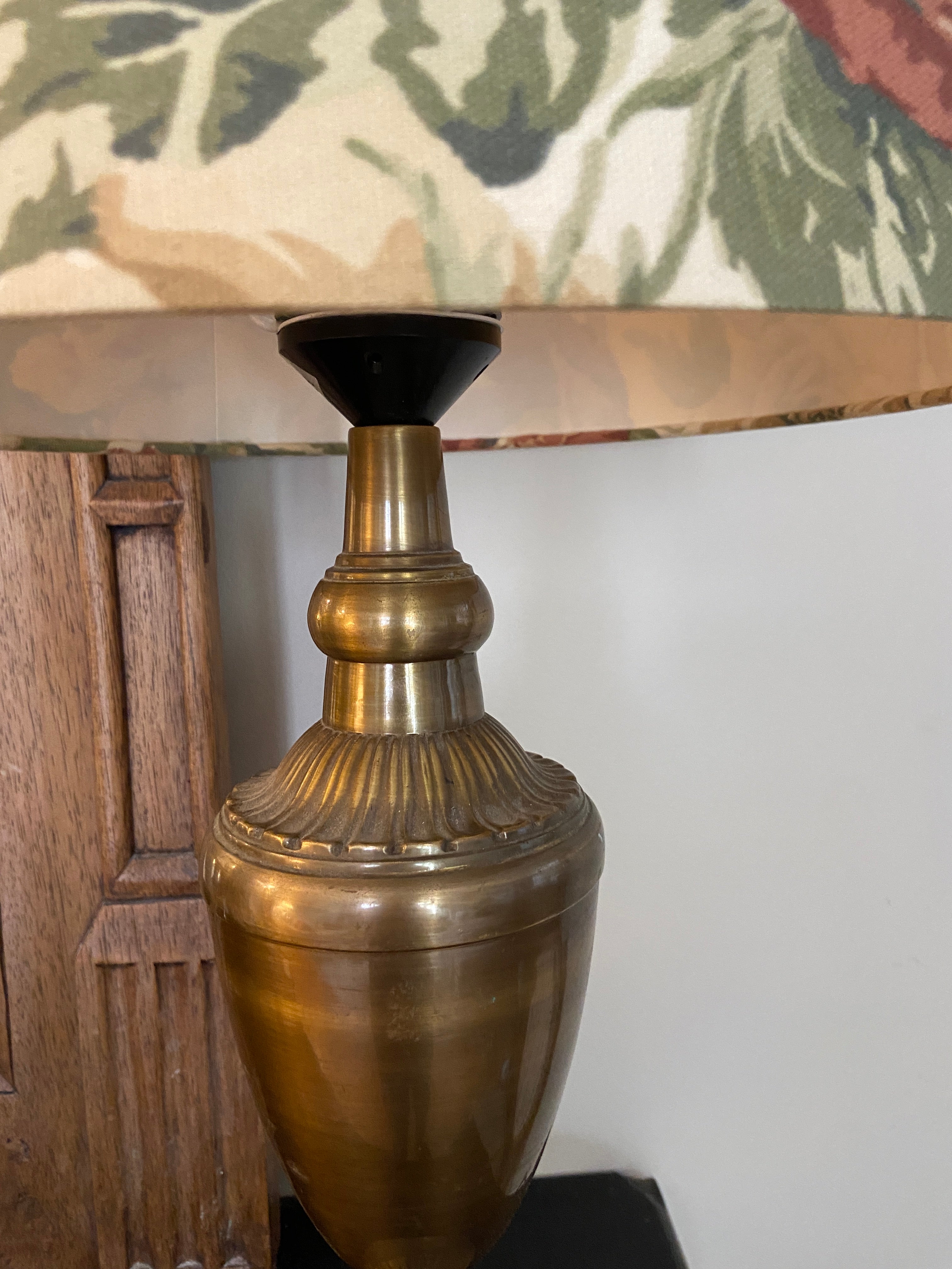 Lampe laiton et son abat-jour fleuri