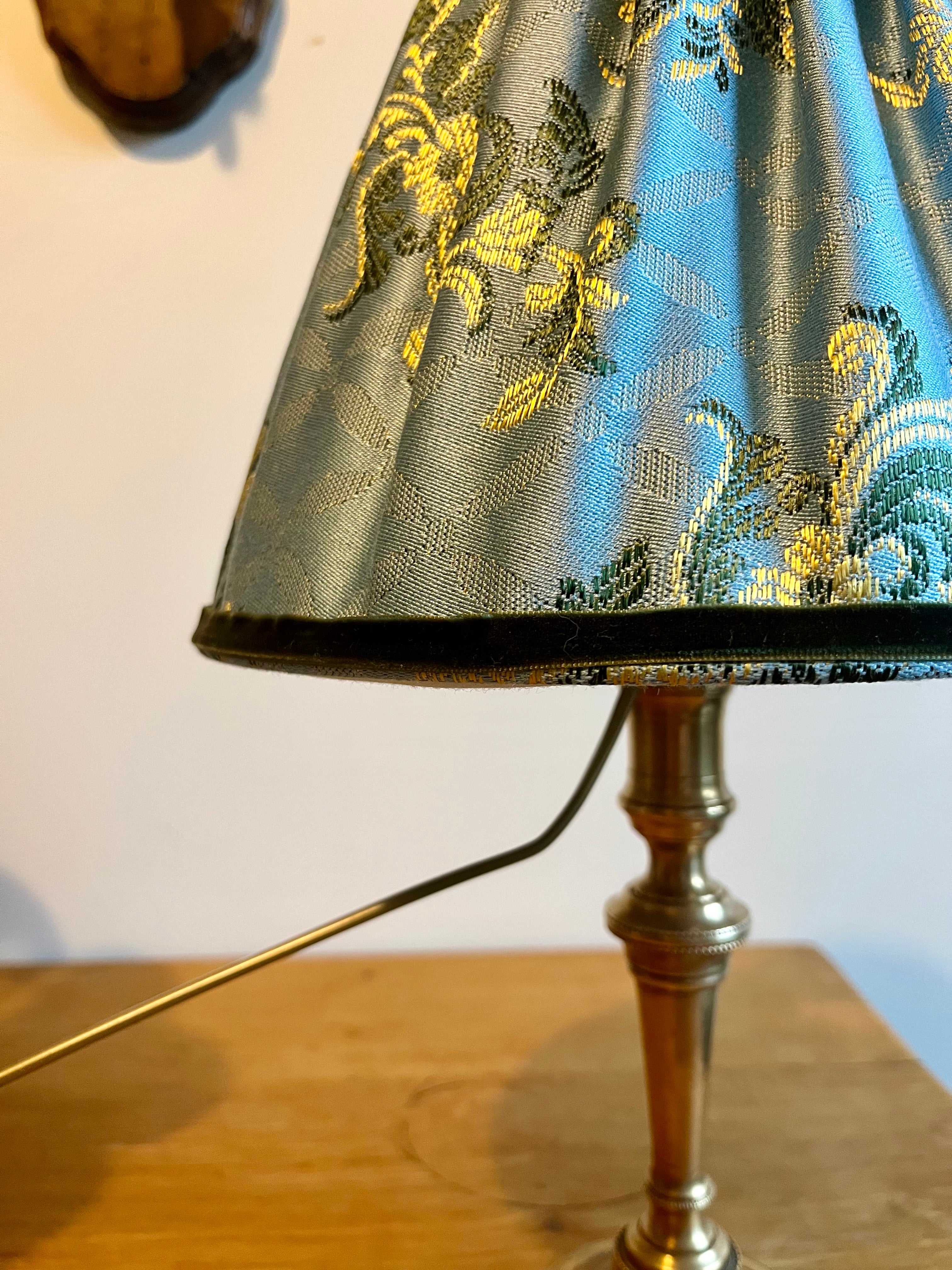 Lampe bougeoir en laiton – pièce unique signée Marie Demeures