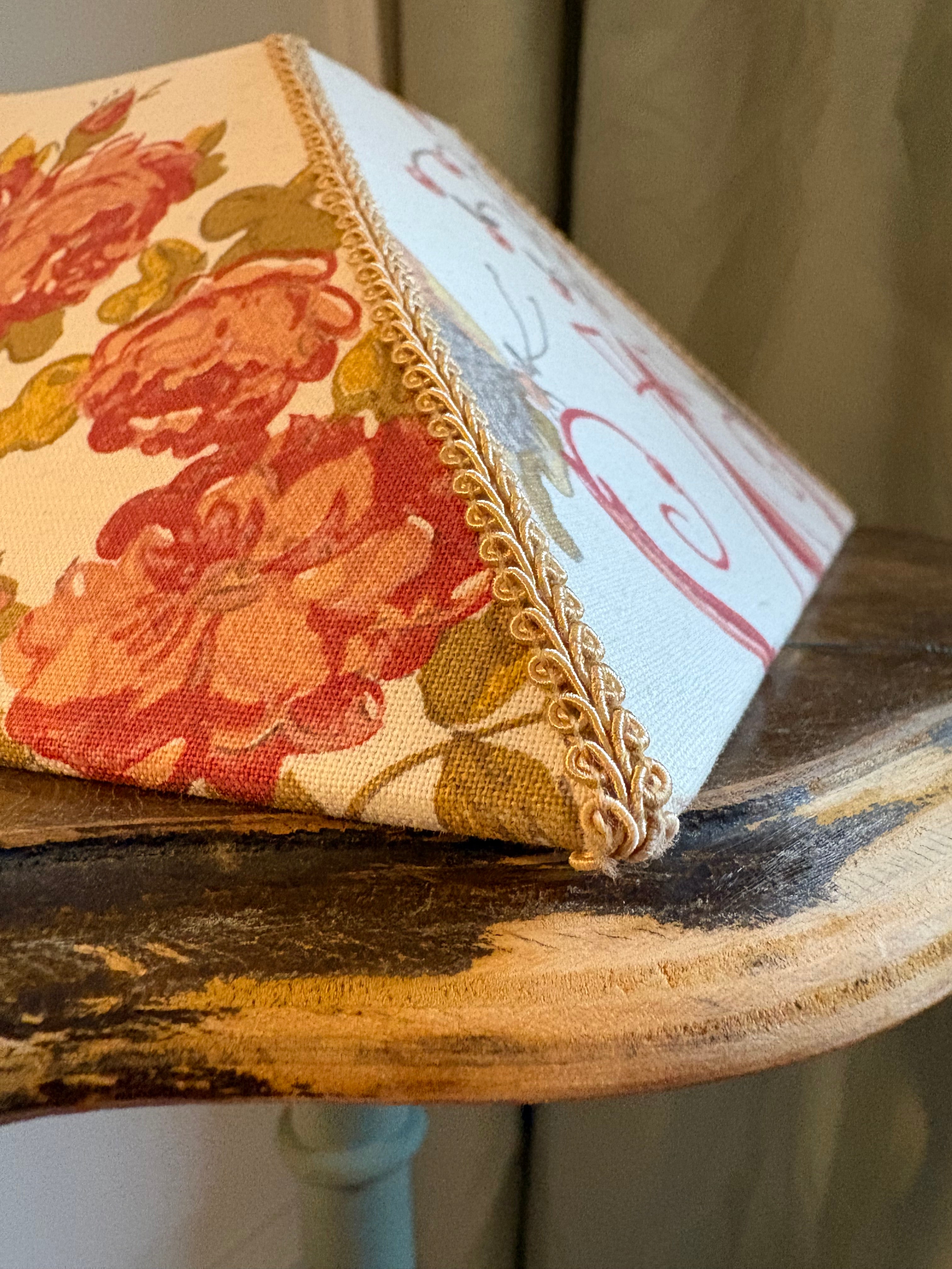 Abat-jour pince fleuri