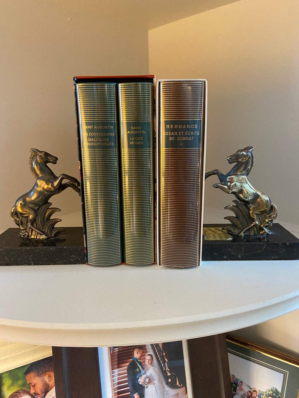 Duo de Cales-Livres en Marbre & Bronze – Cheval Cabré (12 cm)