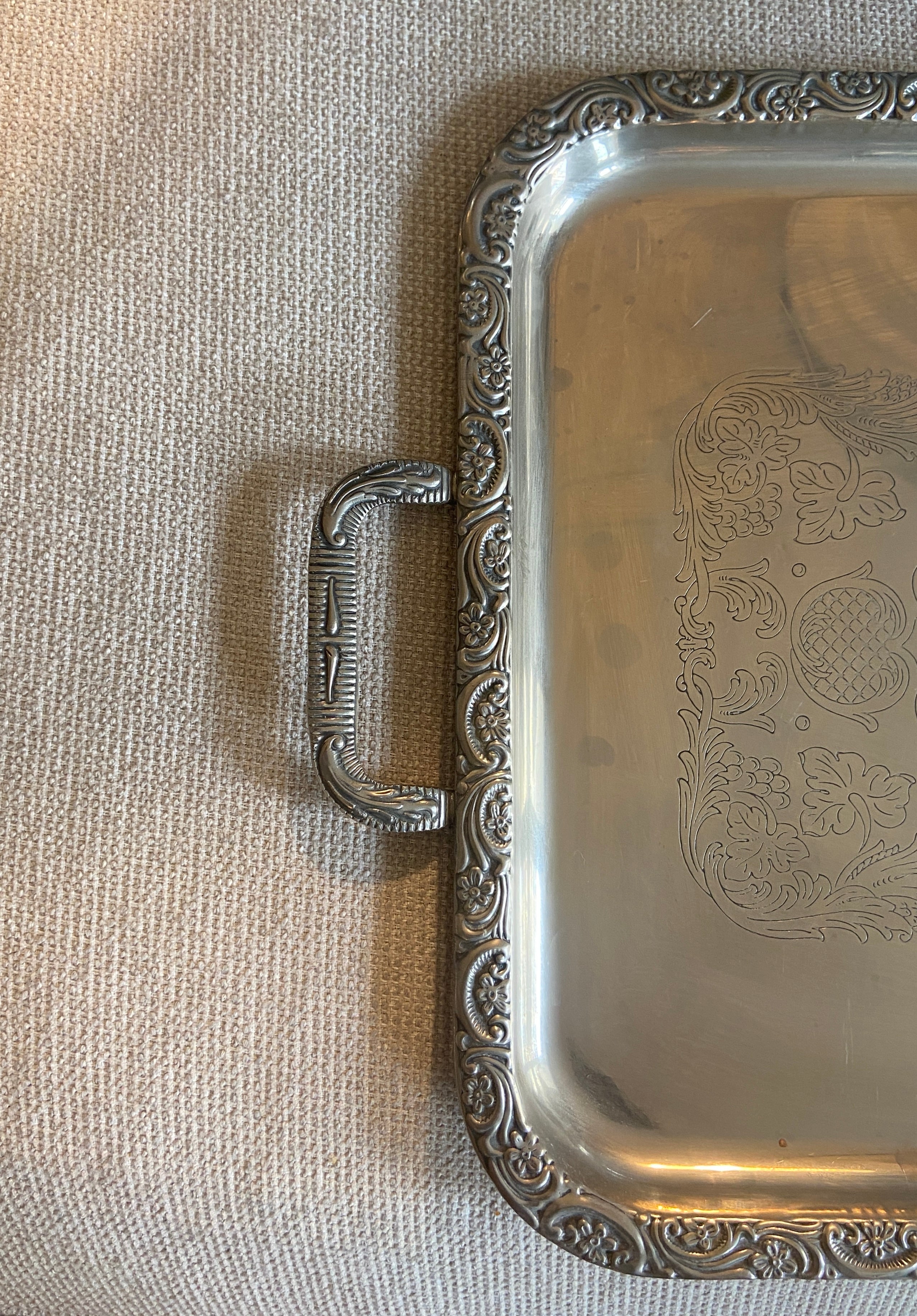 Grand plateau métal argenté