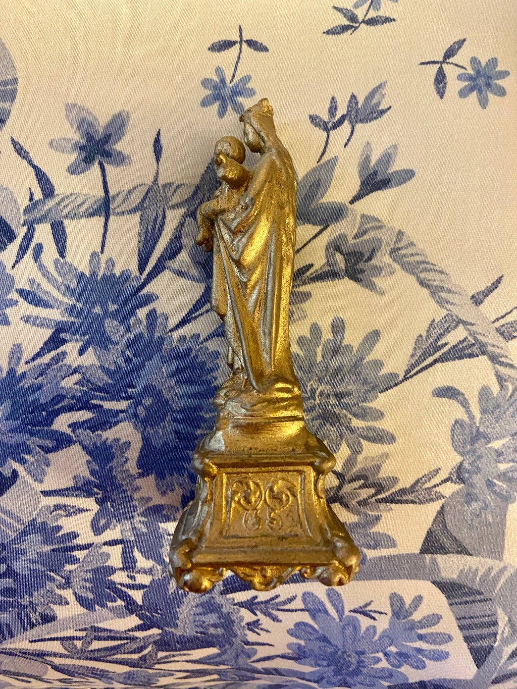 Statuette métal doré Vierge Marie à l’Enfant