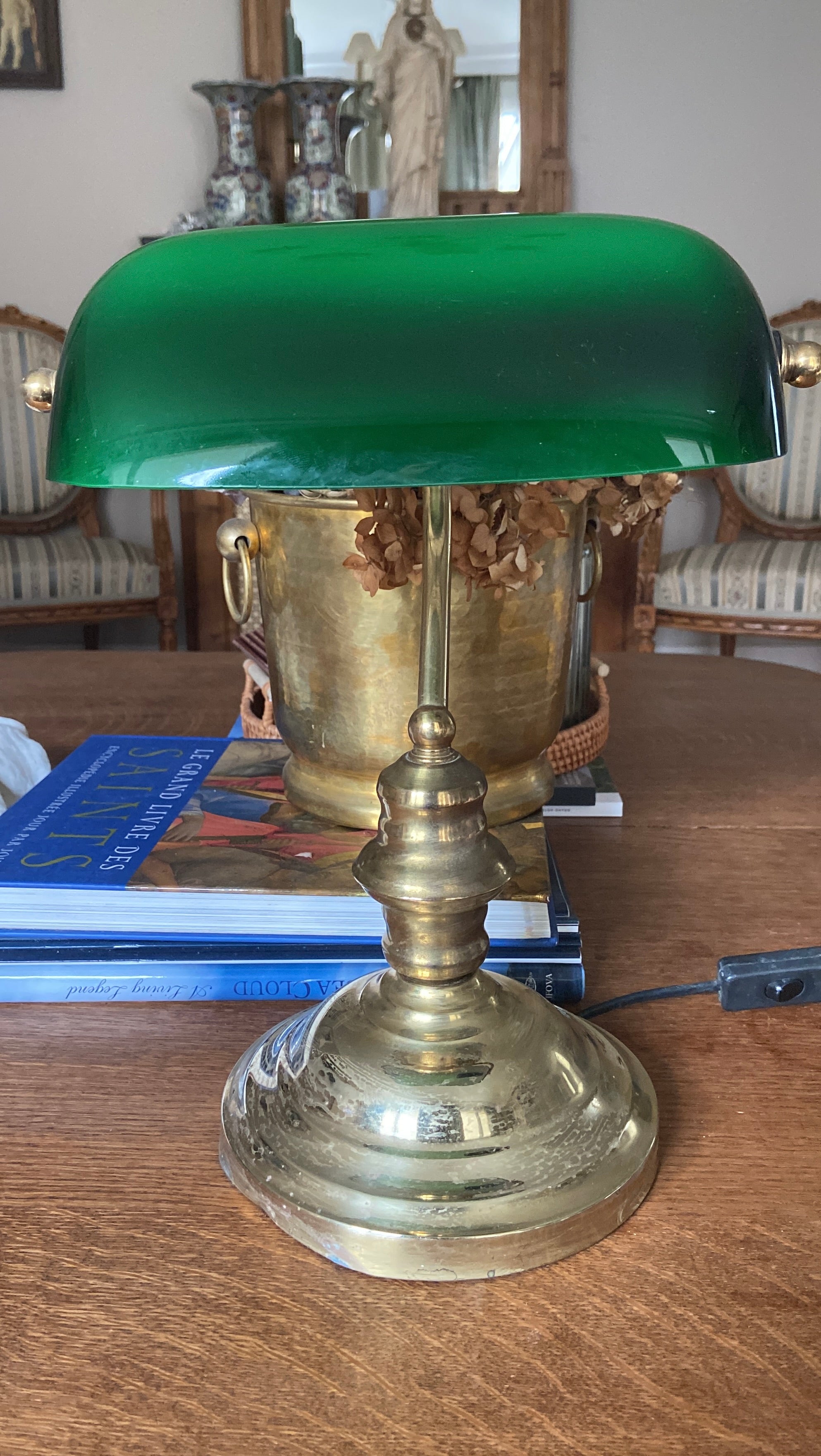 Lampe de bureau en laiton et verre vert