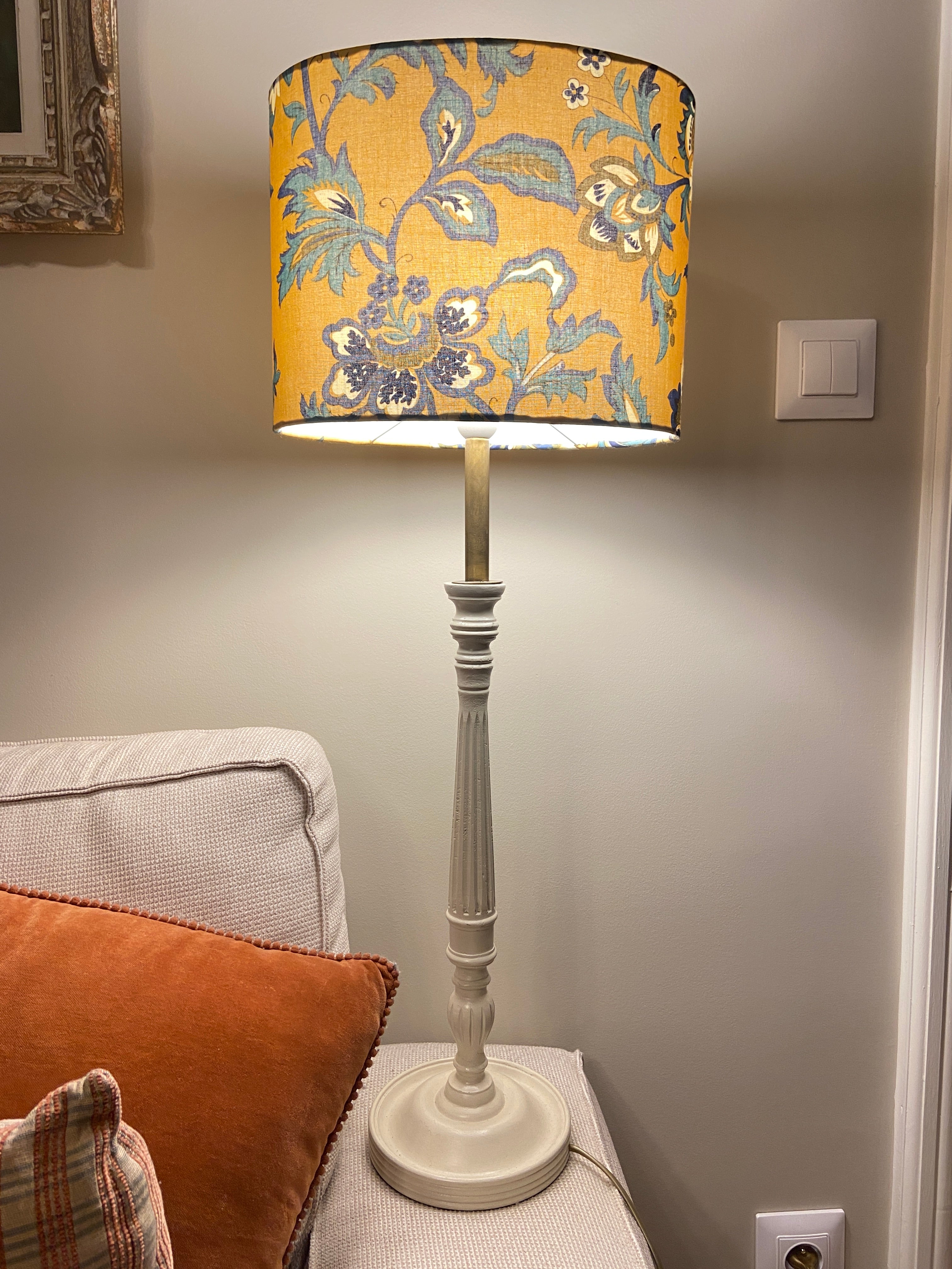 Lampe bois et son abat-jour