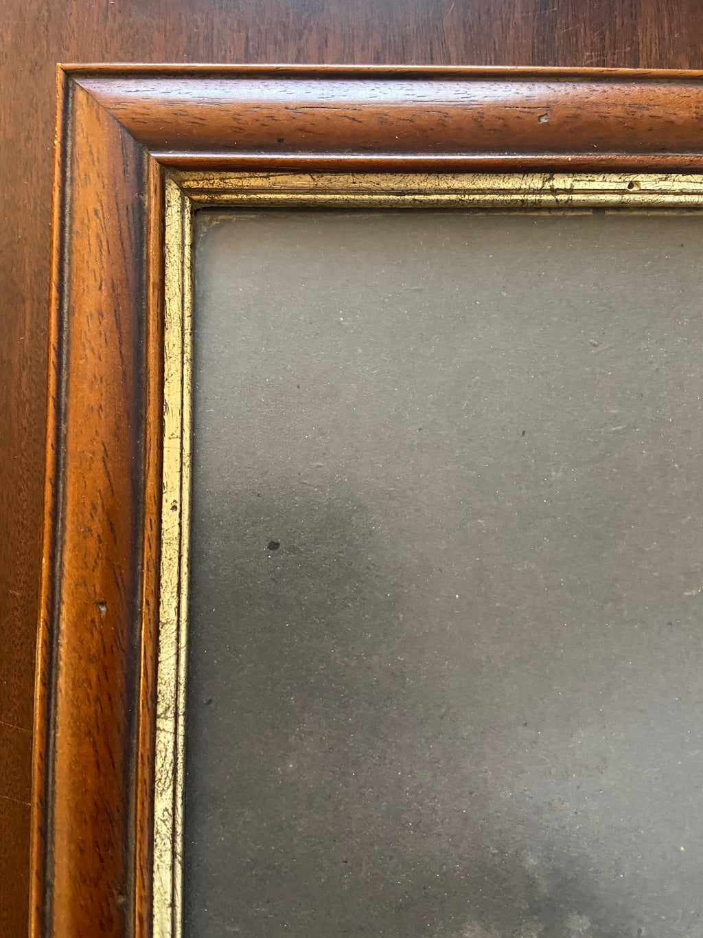 Cadre photo ancien bois détails dorés